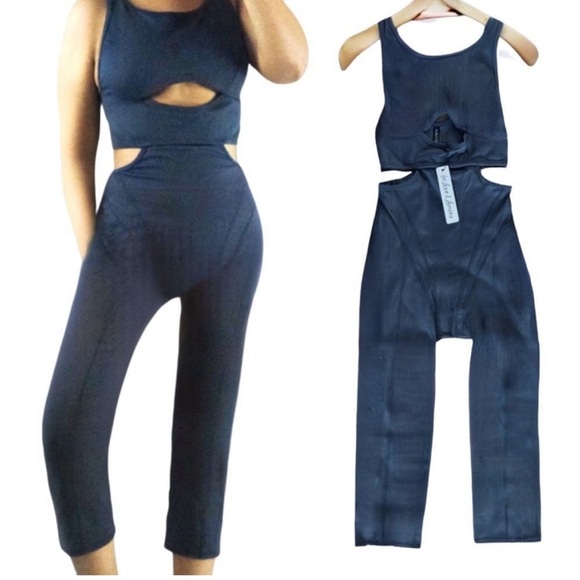 NWT For love and lemons navy one piece jumpsuit NWT - Picture 3 of 4